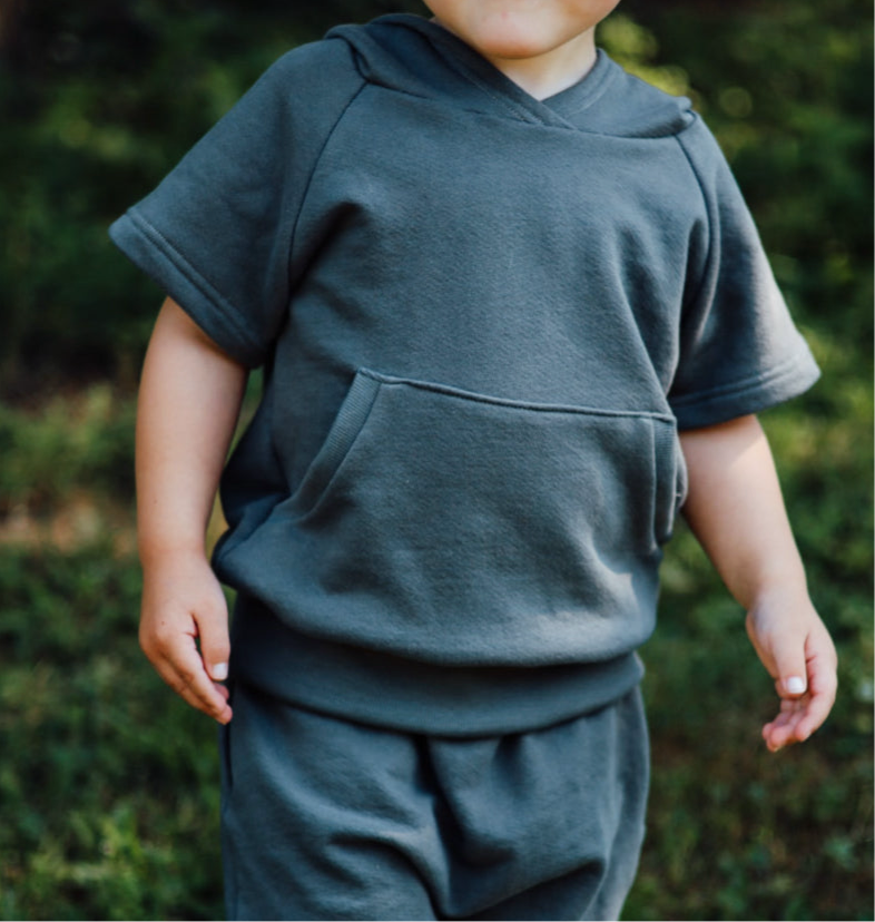 HOODED RAGLAN TEE short sleeves only