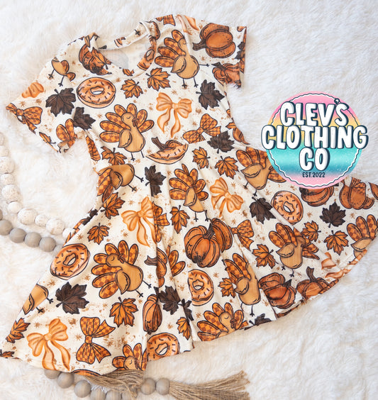 SOFIA DRESS